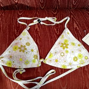 FABLETICS BIKINI SWIMWEAR RETRO FLORAL TRIANGLE SWIM TOP MULTICOLOURED SIZE M